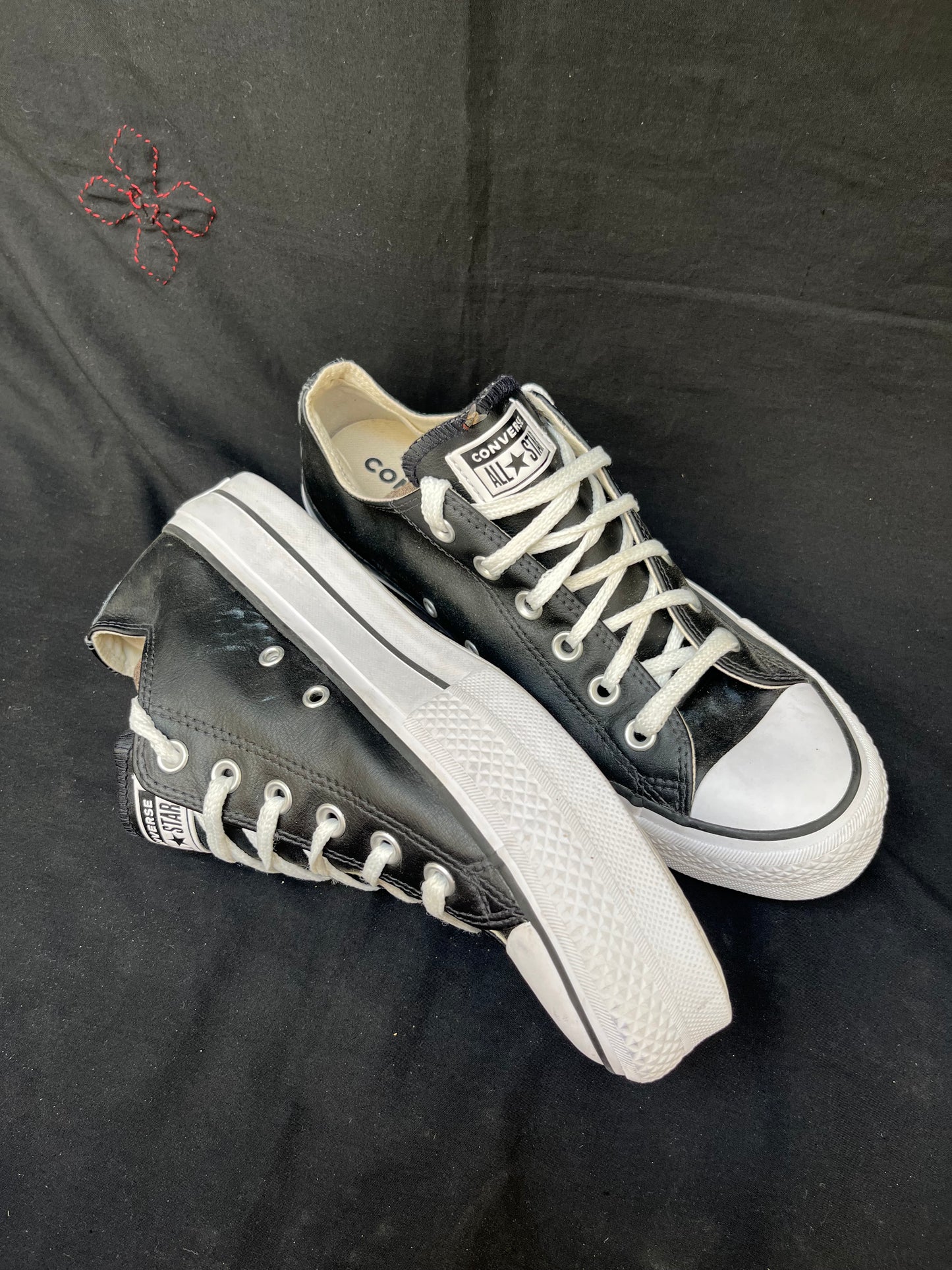 Black platform leather lowtop