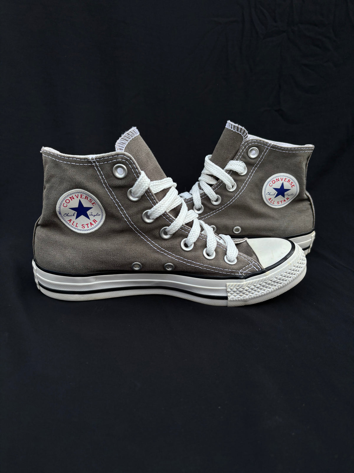 Grey hightop converse — preloved, excellent condition, photo 1 of 3