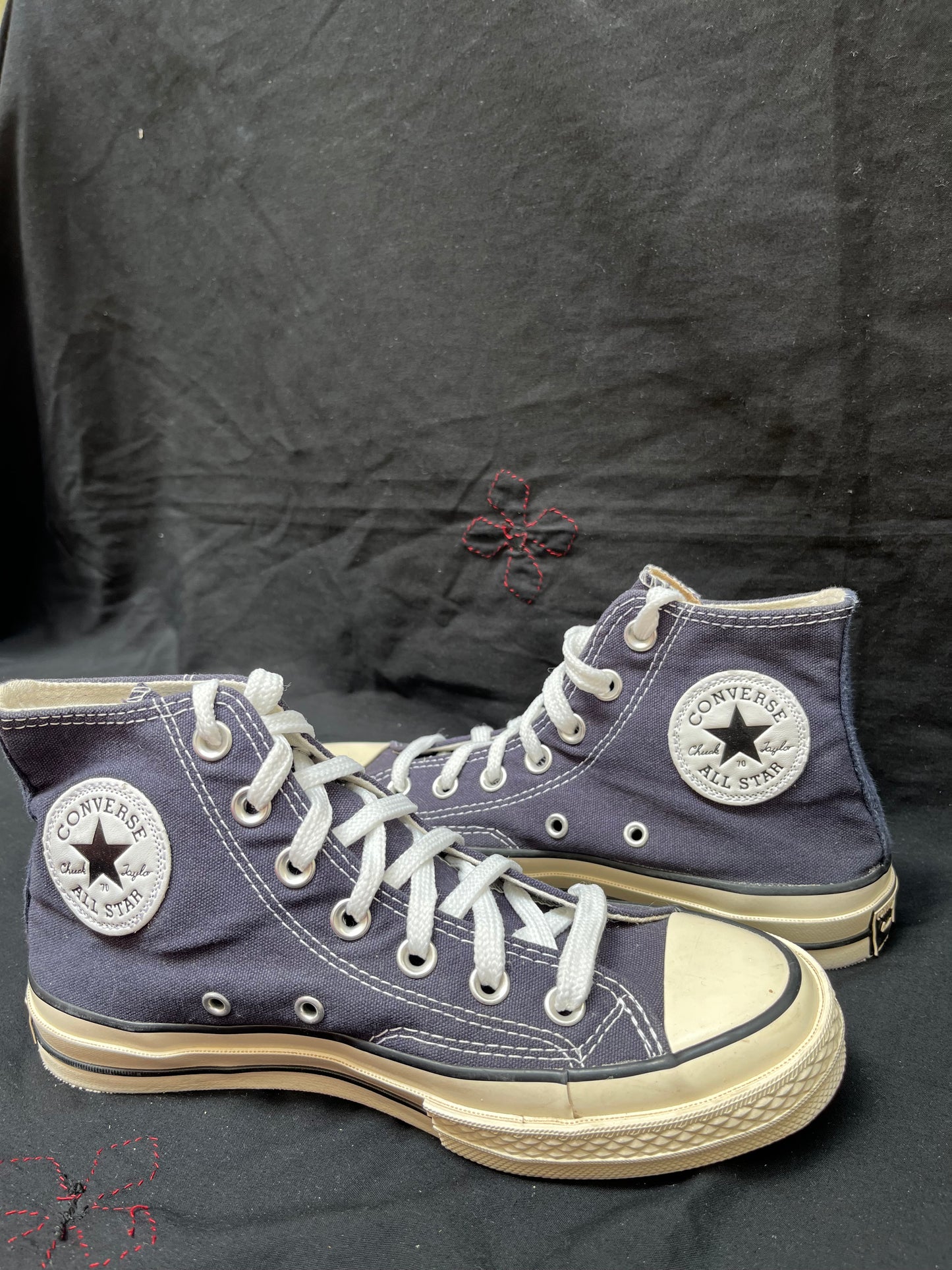 Dark navy blue hightop chuck Taylor