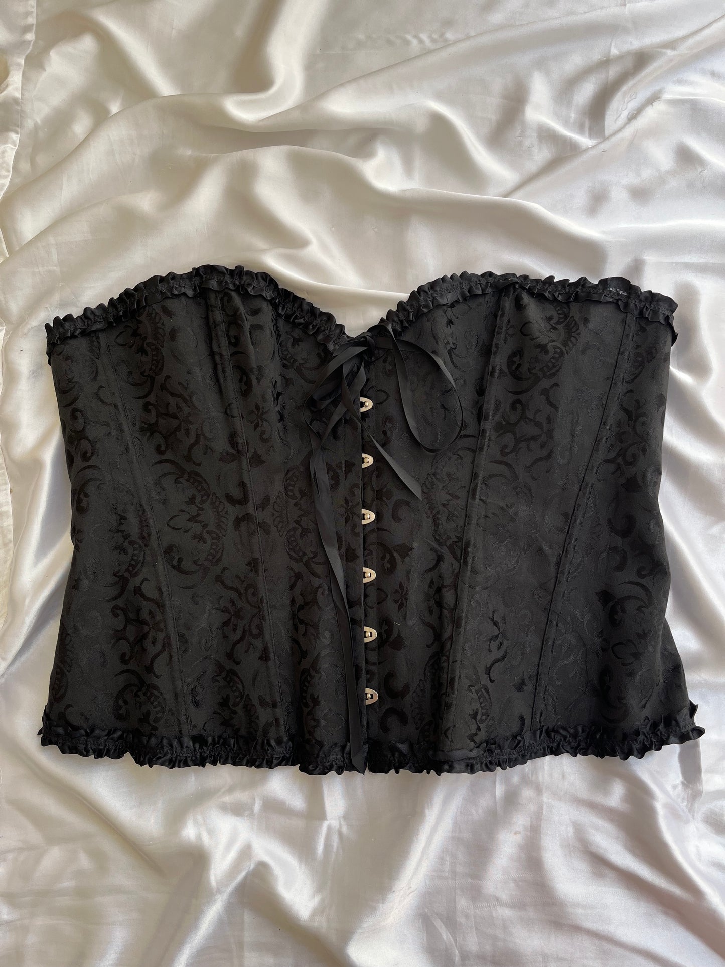 Vampy black corset