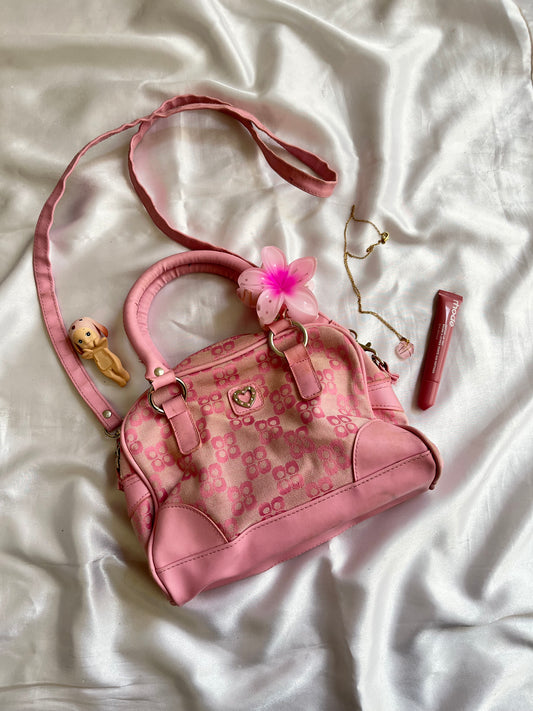 Pastel bag drop