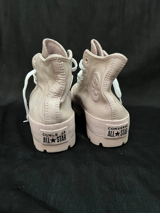 Dusty pink lugged hightops