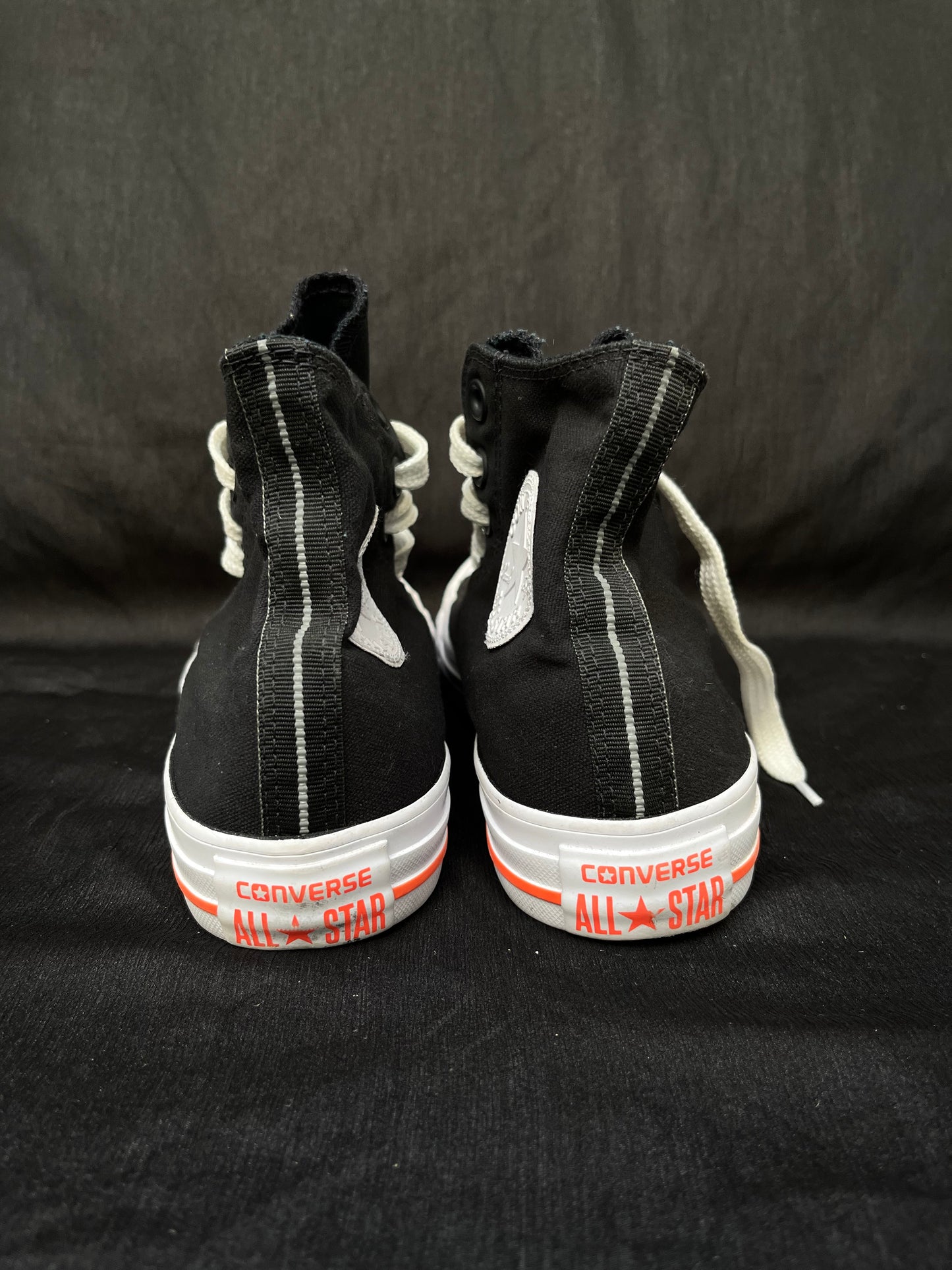 New Rare black hightops (37.5)