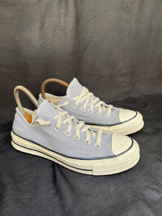 Pastel blue chuck 70 lowtops