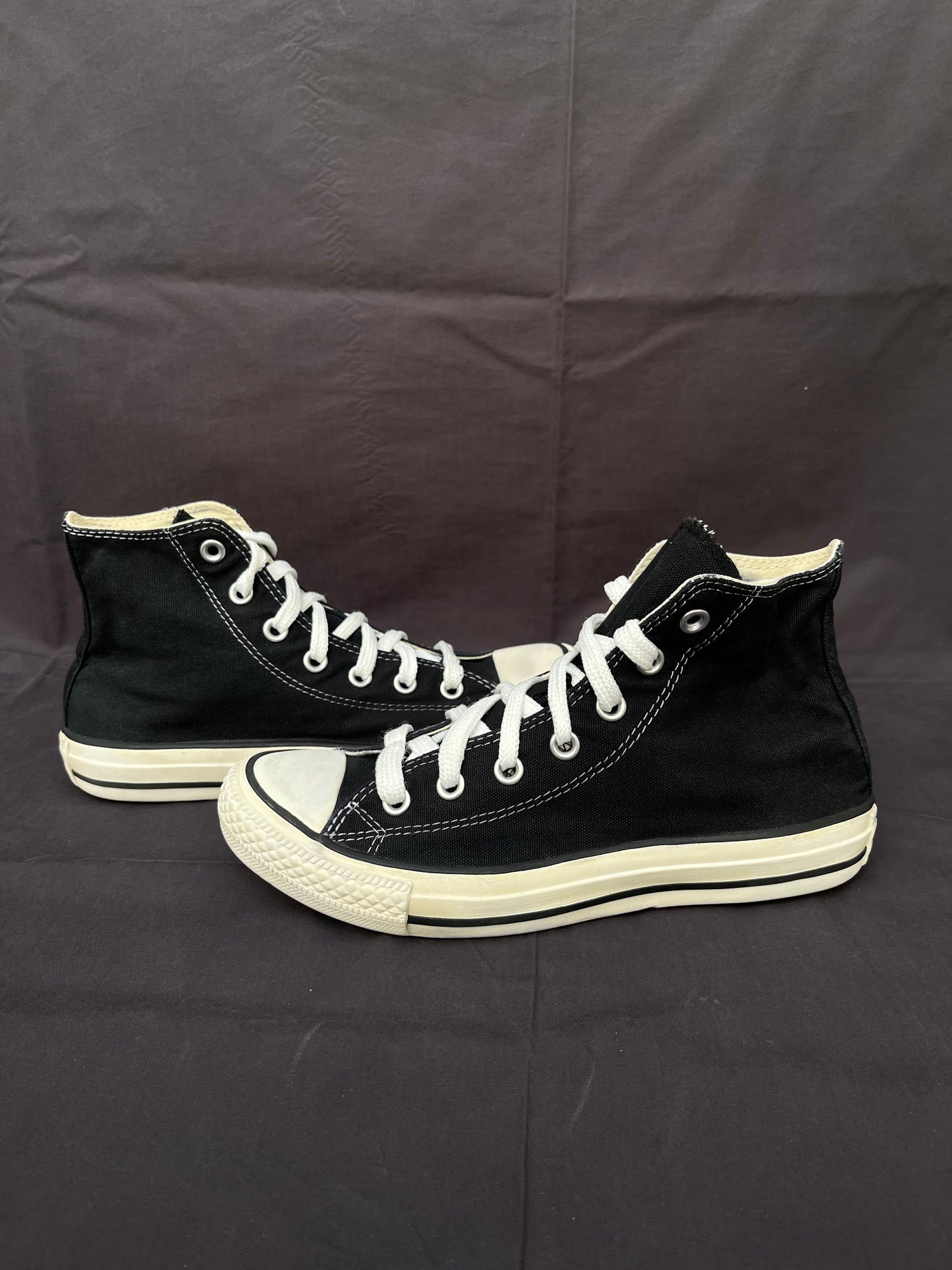 Black hightop converse
