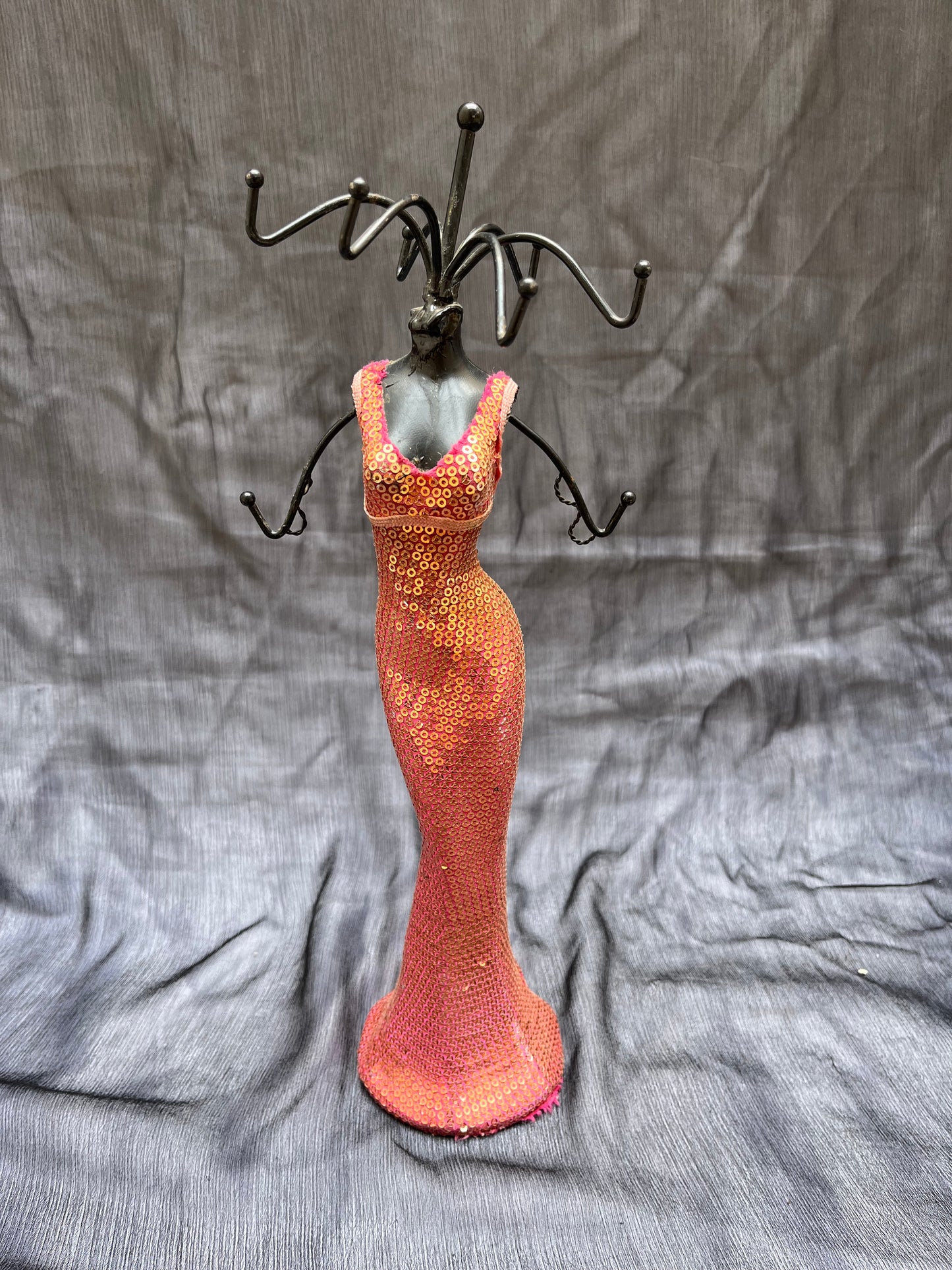 Doll stands