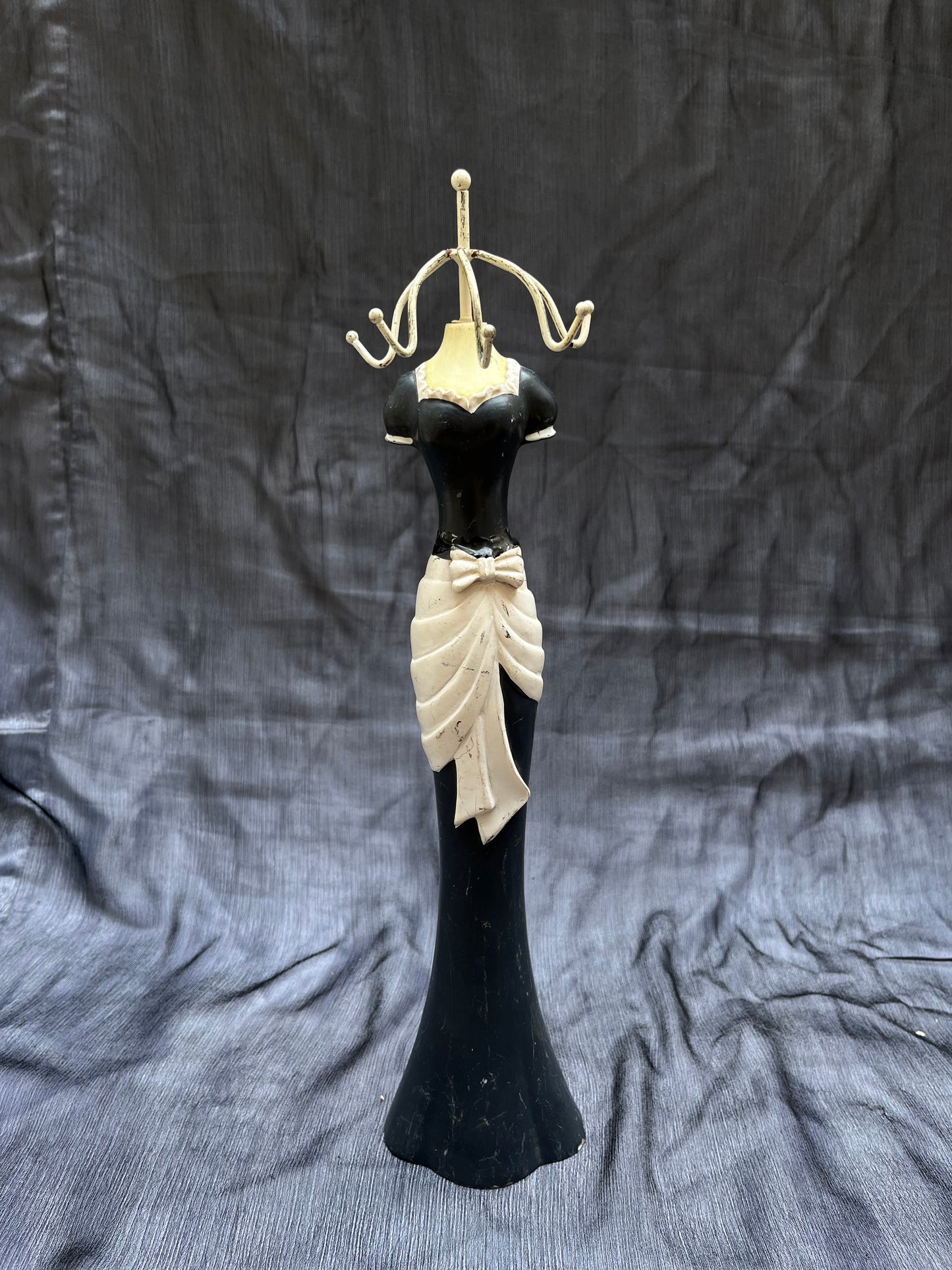 Doll stands