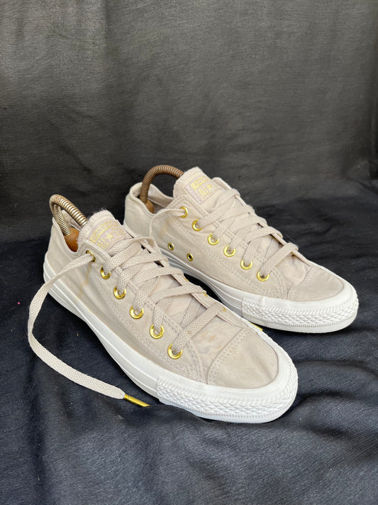 Dusty brown lowtop 39.5