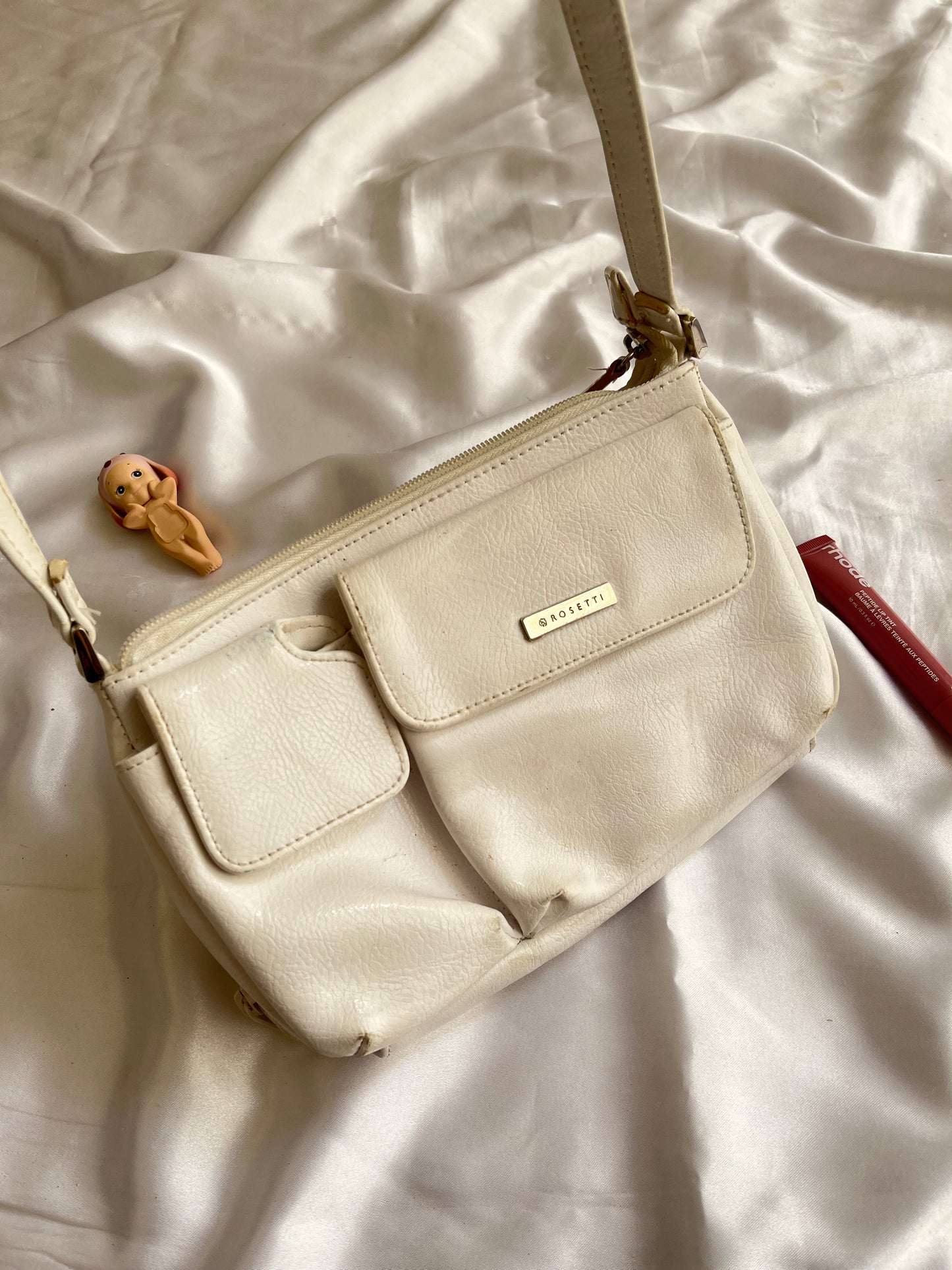 White bag drop