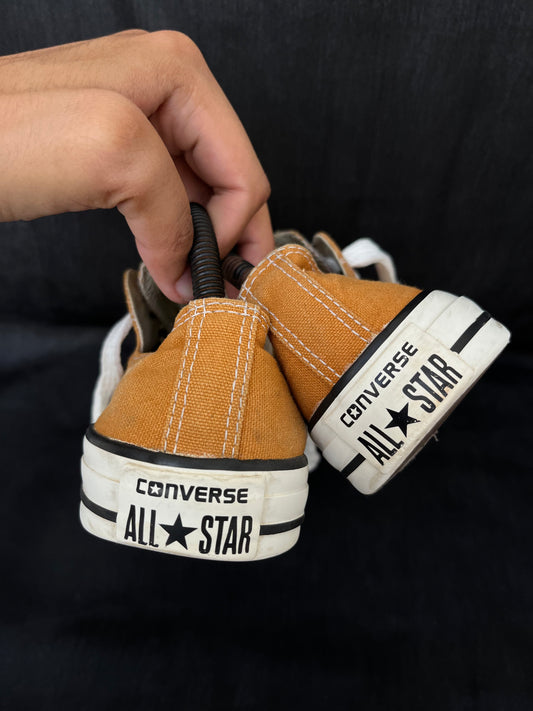 Burnt orange lowtop converse (41)