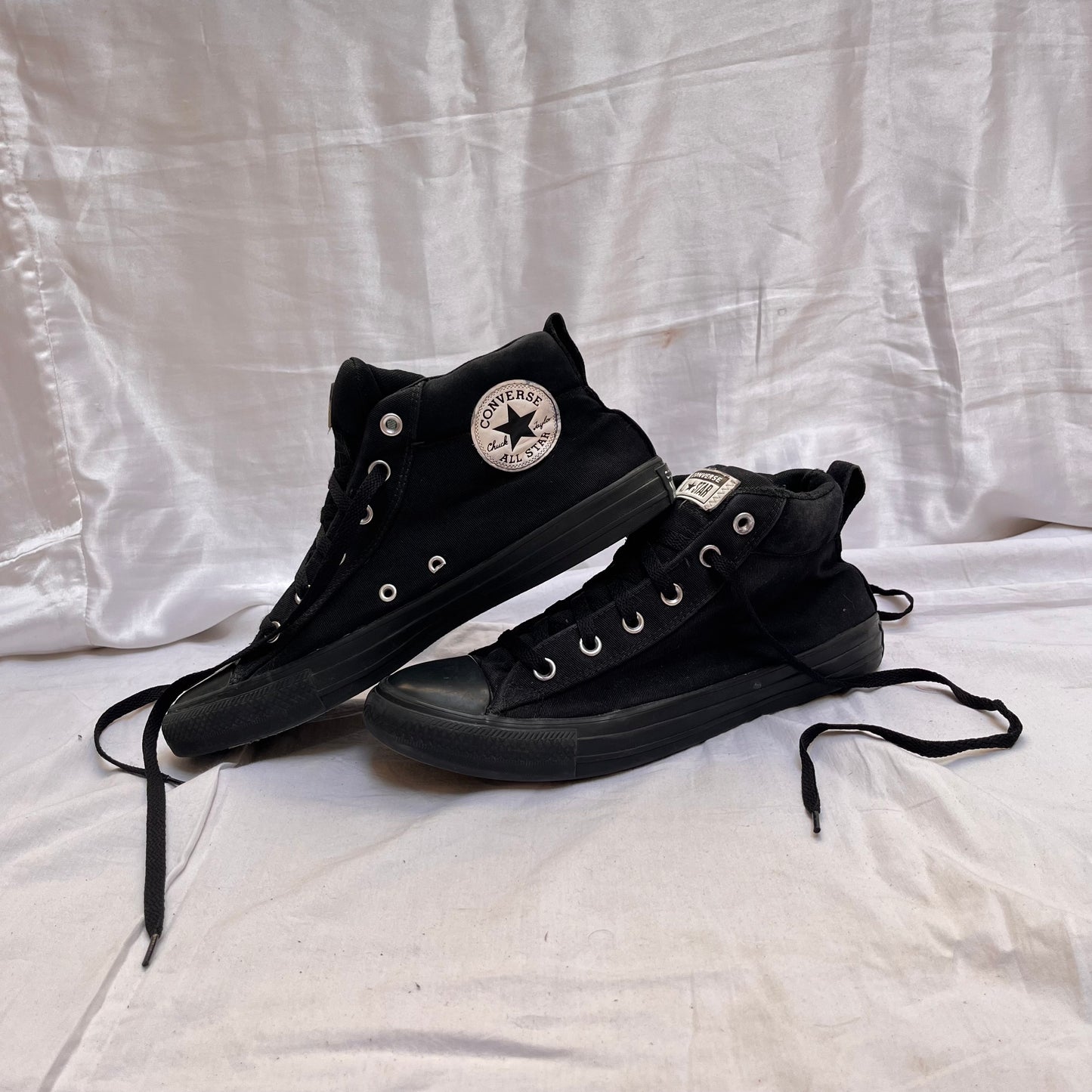 Full black midhigh winter edition