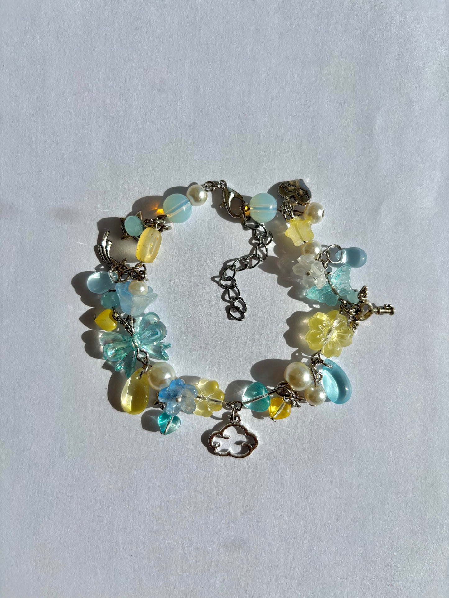 Chunky bracelet drop