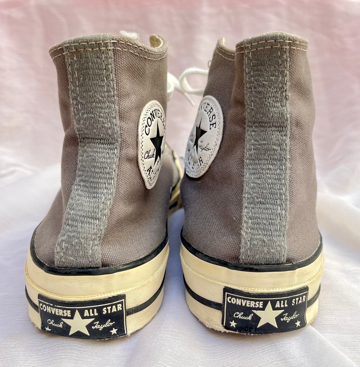 Grey chuck Taylor 70 HI