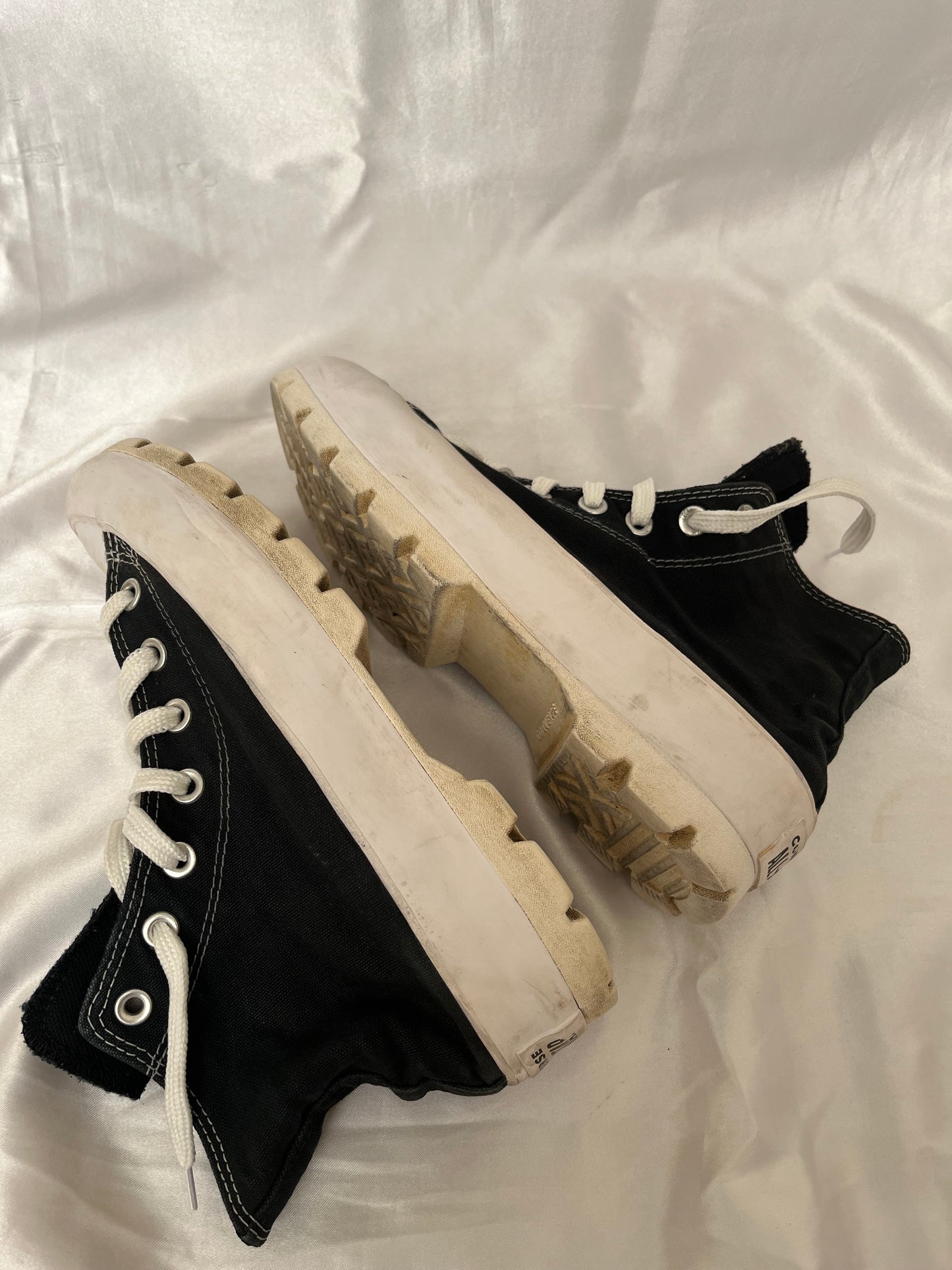 Black lugged hightop converse