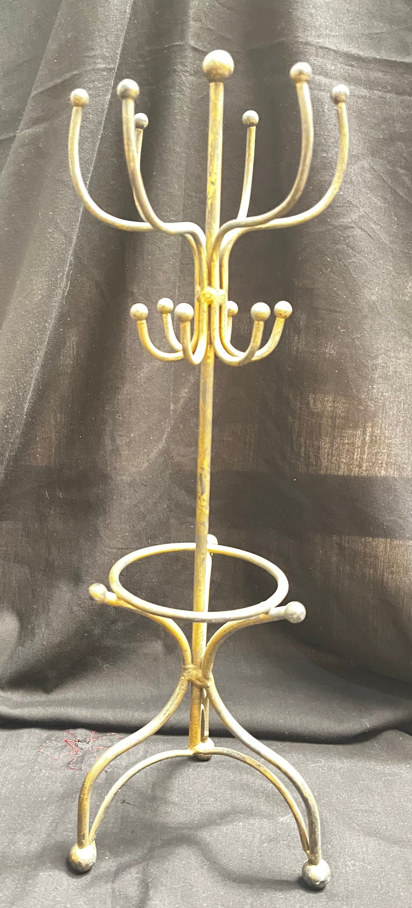 Doll stands